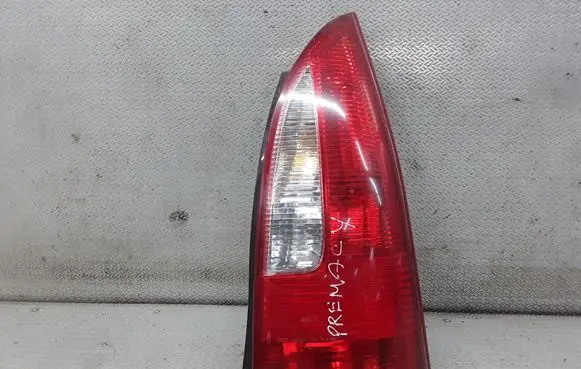 Mazda Premacy Rear/tail lights 22061908