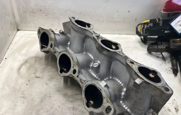 Nissan Murano Z50 Intake manifold LH8J1