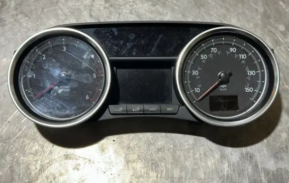 Peugeot 508 Speedometer (instrument cluster) 9800420880