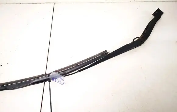 Subaru Legacy Front wiper blade arm