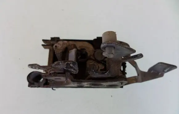 Peugeot Boxer Front door lock