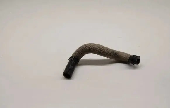 Land Rover Discovery Sport Engine coolant pipe/hose