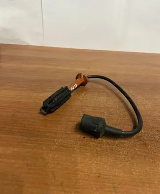 Mercedes-Benz C W202 Plug wire 0356150022 D4823