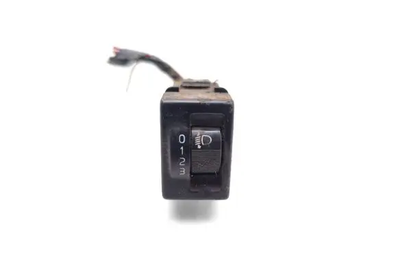 Isuzu D-Max Headlight level height control switch M42222RT50