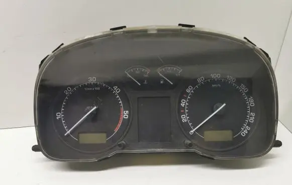 Skoda Octavia Mk1 (1U) Speedometer (instrument cluster) 1UO920811J