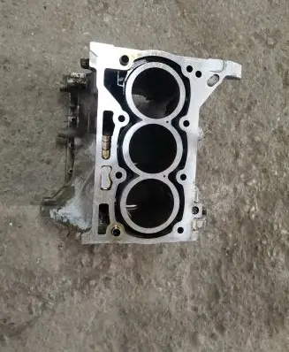 Toyota Aygo AB40 Engine block 