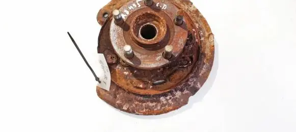 Subaru Legacy Rear wheel hub
