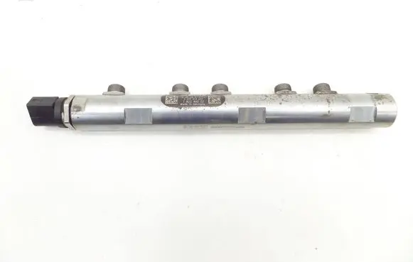 Mini Cooper Countryman R60 Fuel main line pipe 7823460 0445214237