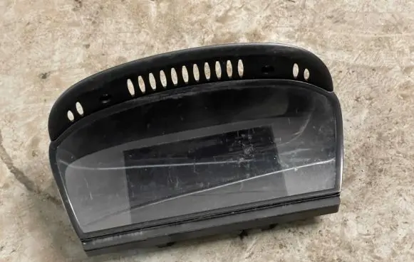 BMW 5 E60 E61 Screen/display/small screen 9151977 611260002042 9151975