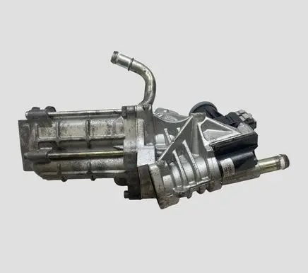 Jaguar XF X250 EGR valve cooler 9X2Q9U438CA