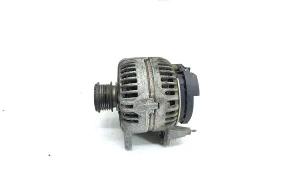 Volkswagen Caddy Generator/alternator 03l903023 0124525187