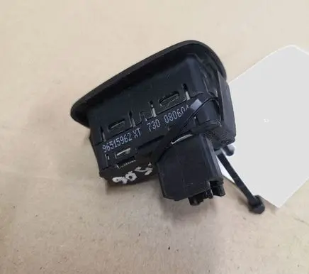 Citroen C5 Electric window control switch 96515962XT