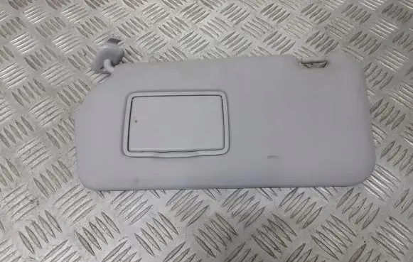 Mazda 5 Rear windscreen sun blind/shade 