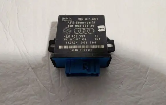 Audi A8 S8 D3 4E Light module LCM 4L0907357