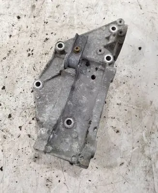 Citroen Jumpy Generator/alternator bracket 9762367380