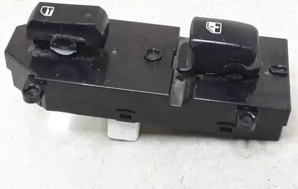Hyundai Santa Fe Electric window control switch 371510