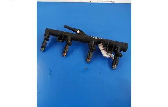 Citroen Xsara Picasso Fuel main line pipe 9628084680