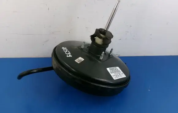 Skoda Octavia Mk1 (1U) Brake booster 1J1614105H