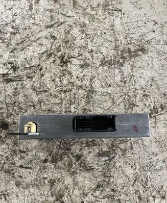 Audi A4 S4 B7 8E 8H Bluetooth control unit module 8P0862335D