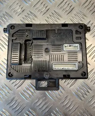 Renault Modus Comfort/convenience module 8200200106 00015403 21676966H