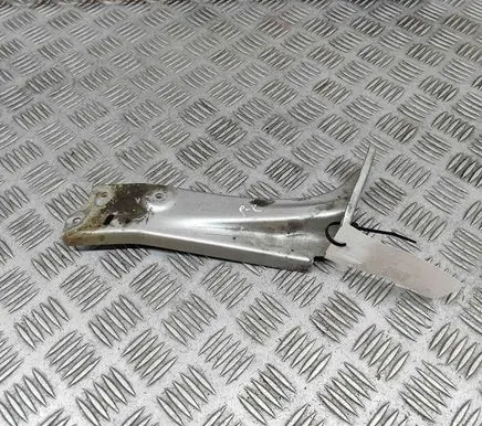 Skoda Octavia Mk3 (5E) Fender mounting bracket 5E0821141