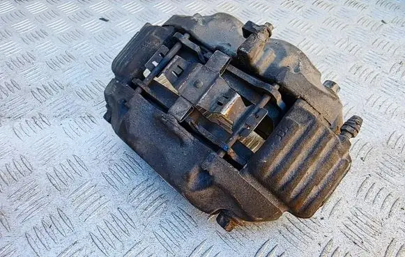 Mercedes-Benz S W221 Front brake caliper 