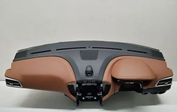 Maserati Ghibli Dashboard