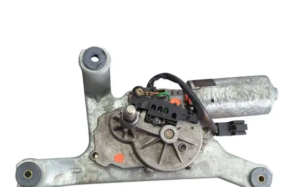 Mitsubishi Carisma Rear window wiper motor 0390201528