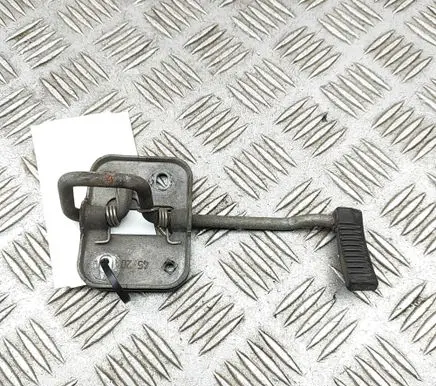 Volkswagen Crafter Engine bonnet/hood lock/latch loop/hook 7C0823186