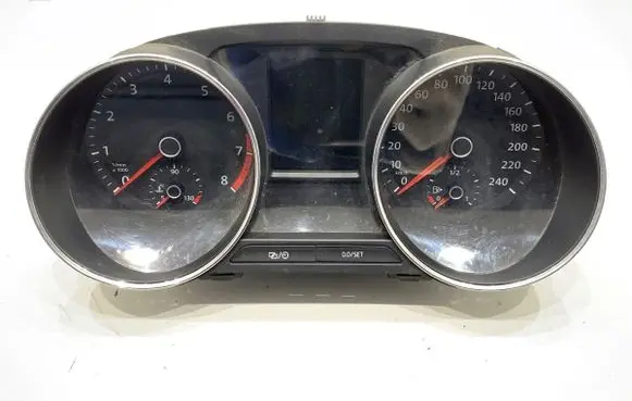 Volkswagen Polo V 6R Speedometer (instrument cluster) 6C0920740C