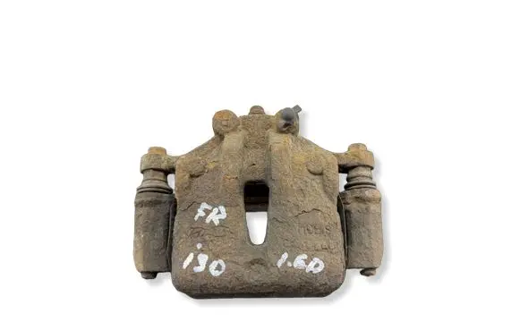 Hyundai i30 Front brake caliper 