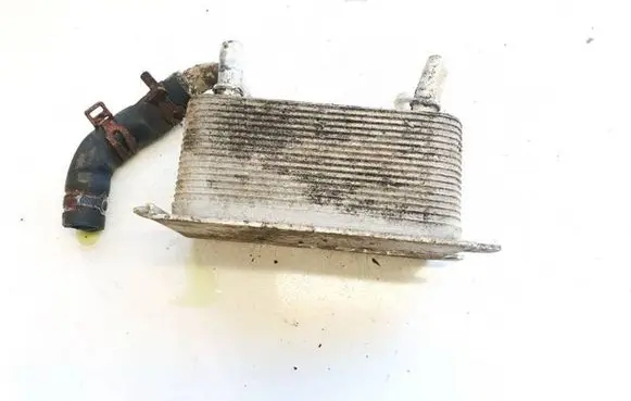 Engine oil radiator