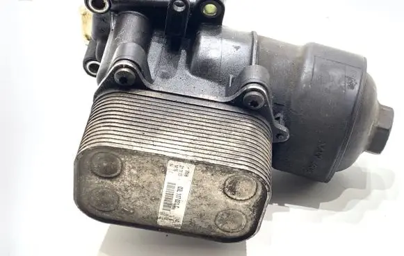 Volkswagen PASSAT B7 Oil filter mounting bracket 03L117021C