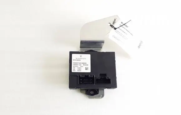 Maserati Levante Tailgate/trunk control unit/module 670104525