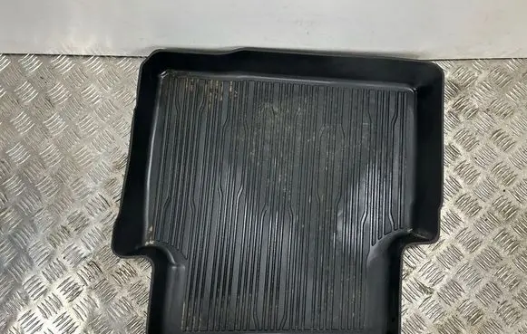 Ford Escape IV Car floor mat set LJ6J7813087AAW LV4JS13087DAW LJ6J7813016ABW