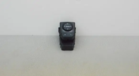 KIA Sportage Wing mirror switch 93530D9100