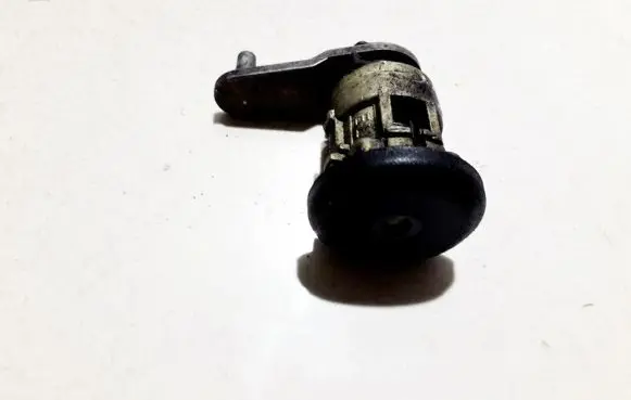 Ford Ka Front door lock (next to the handle) m179a