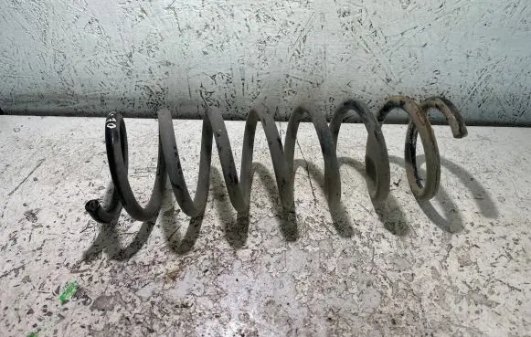 Volvo C70 Rear coil spring