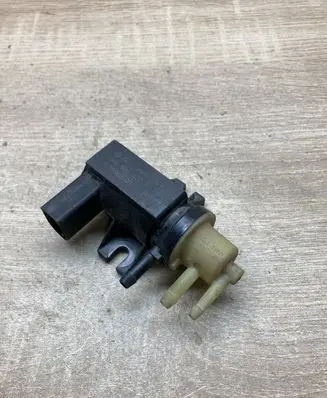 Volkswagen Golf VI Turbo solenoid valve 1K0906627A 70086800