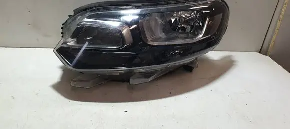 Citroen Jumpy Headlight/headlamp 9832837580 9832837680