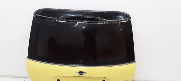 Mini One - Cooper R50 - 53 Tailgate/trunk/boot lid
