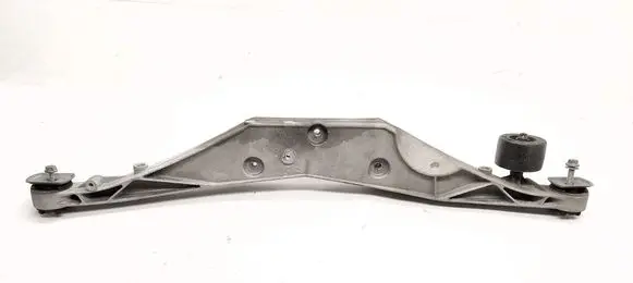 BMW X1 F48 F49 Rear differential/diff mount bracket 6852896