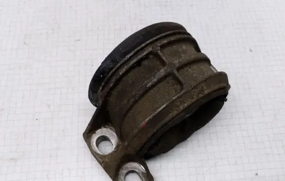 Fiat Ducato Engine mount bracket