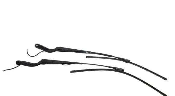 Mercedes-Benz Sprinter W906 Windshield/front glass wiper blade A9068200744