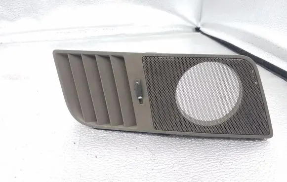 Audi A4 S4 B6 8E 8H Dashboard side air vent grill/cover trim 8H0819793A