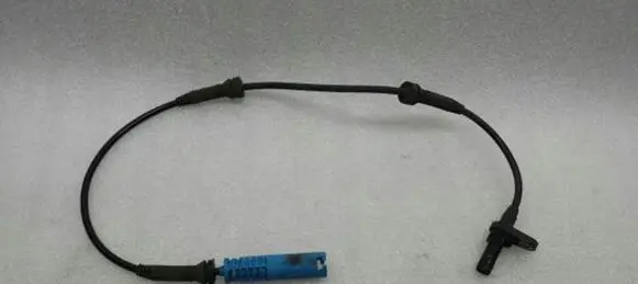 BMW 6 E63 E64 ABS brake wheel speed sensor 61126908705