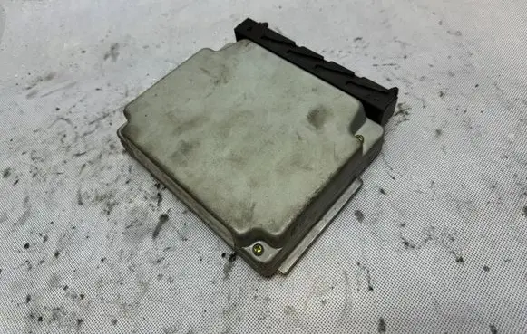 Volvo S60 Engine control unit/module 0862747A