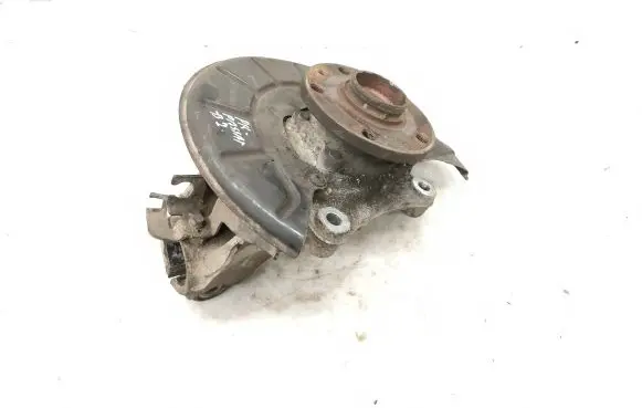 Volkswagen PASSAT B7 Front wheel hub