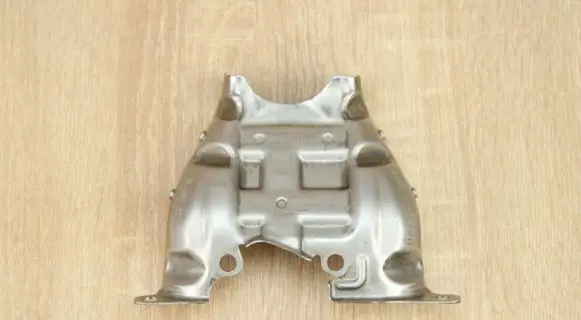 Audi Q5 SQ5 Heat shield in engine bay 06L129597B