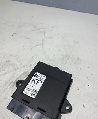 Opel Vectra C Door control unit/module 9227562 5WK46002